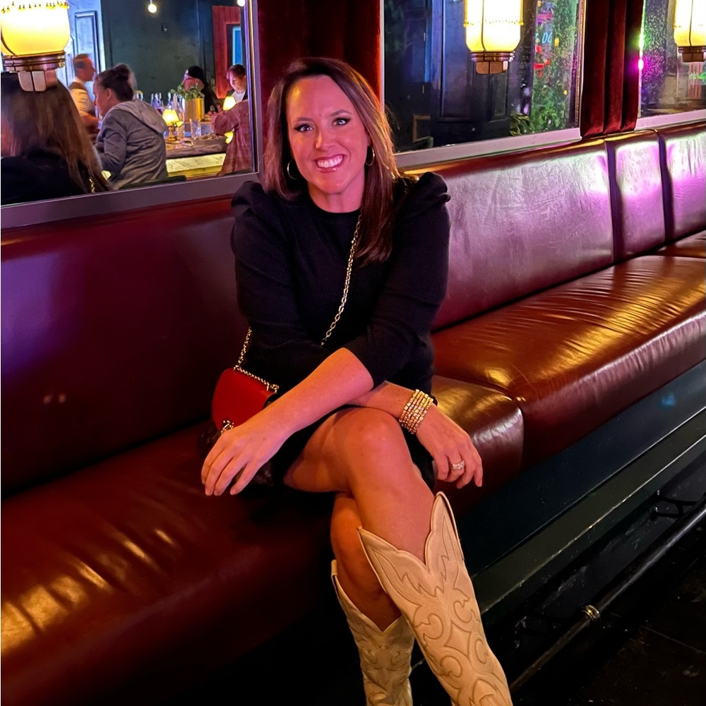 Meet your Posher, Stephanie